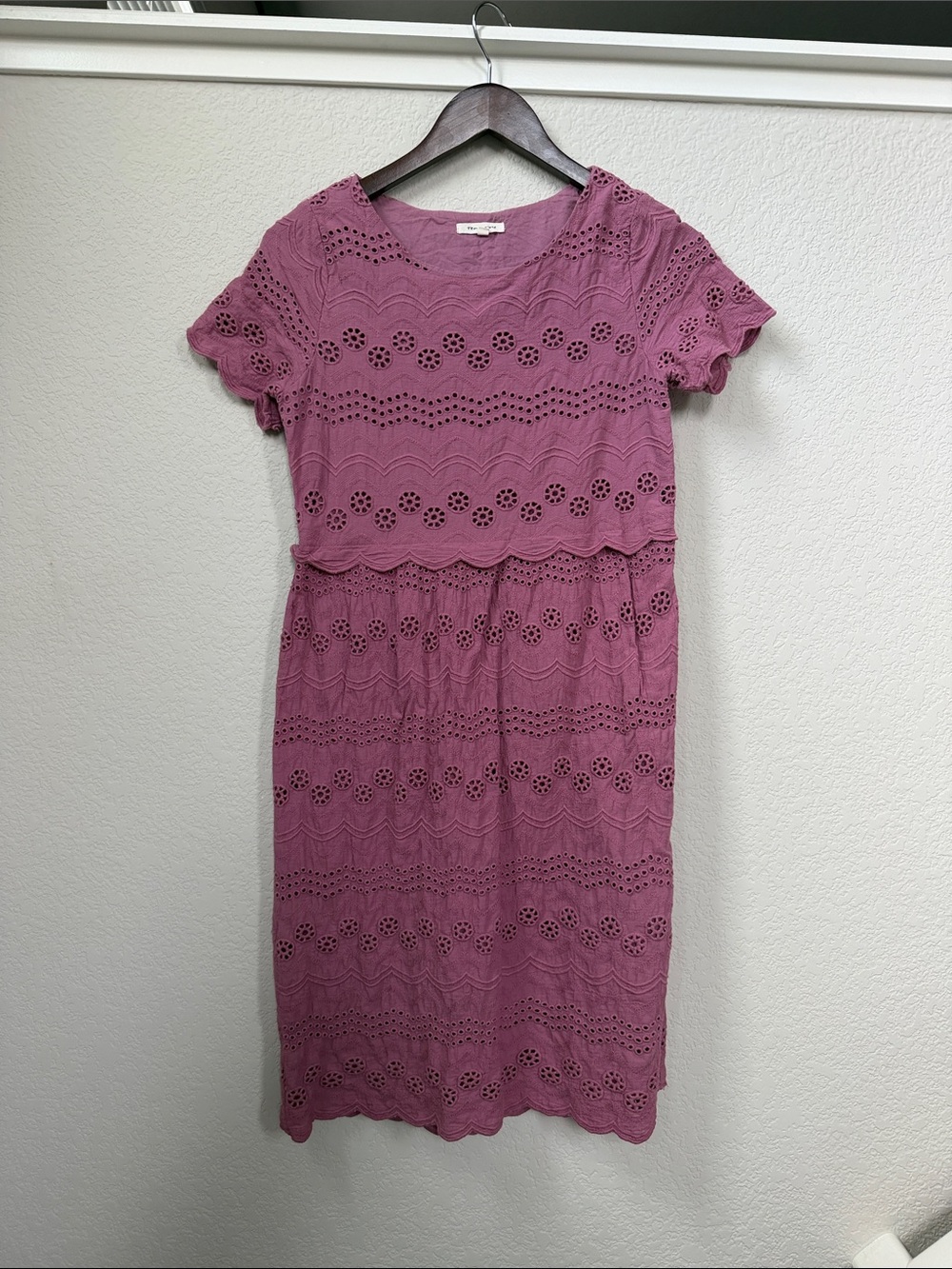 tea n rose Mauve Eyelet Lace Short Sleeve Dress